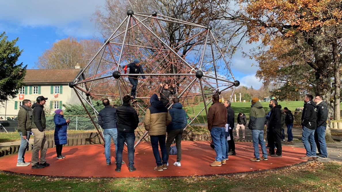 Cours spec. aire de jeux